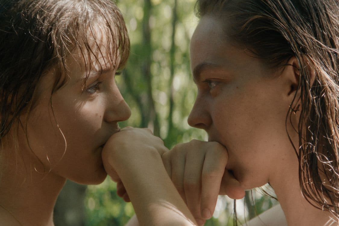 Still van de film Little Trouble Girls